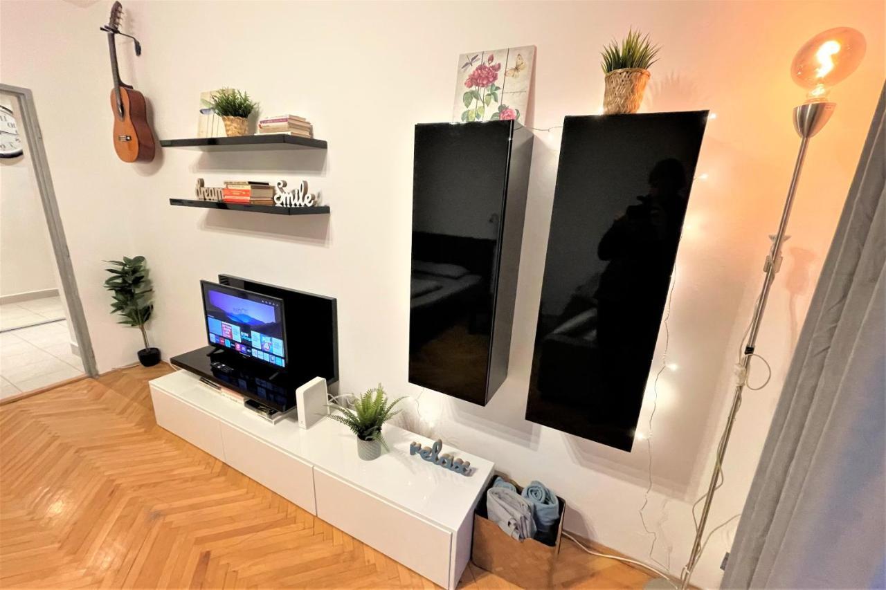 Apartment Helen - Old Town, Ac Μπρατισλάβα Εξωτερικό φωτογραφία